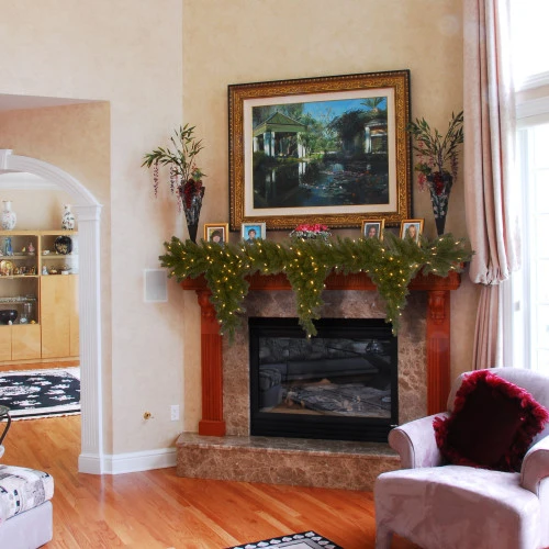 Christmas Central 6' Pre-Lit Downswept Douglas Fir Teardrop Artificial Christmas Garland, Clear Lights 4 Christmas Central 6' Pre-Lit Downswept Douglas Fir Teardrop Artificial Christmas Garland, Clear Lights - Image 2